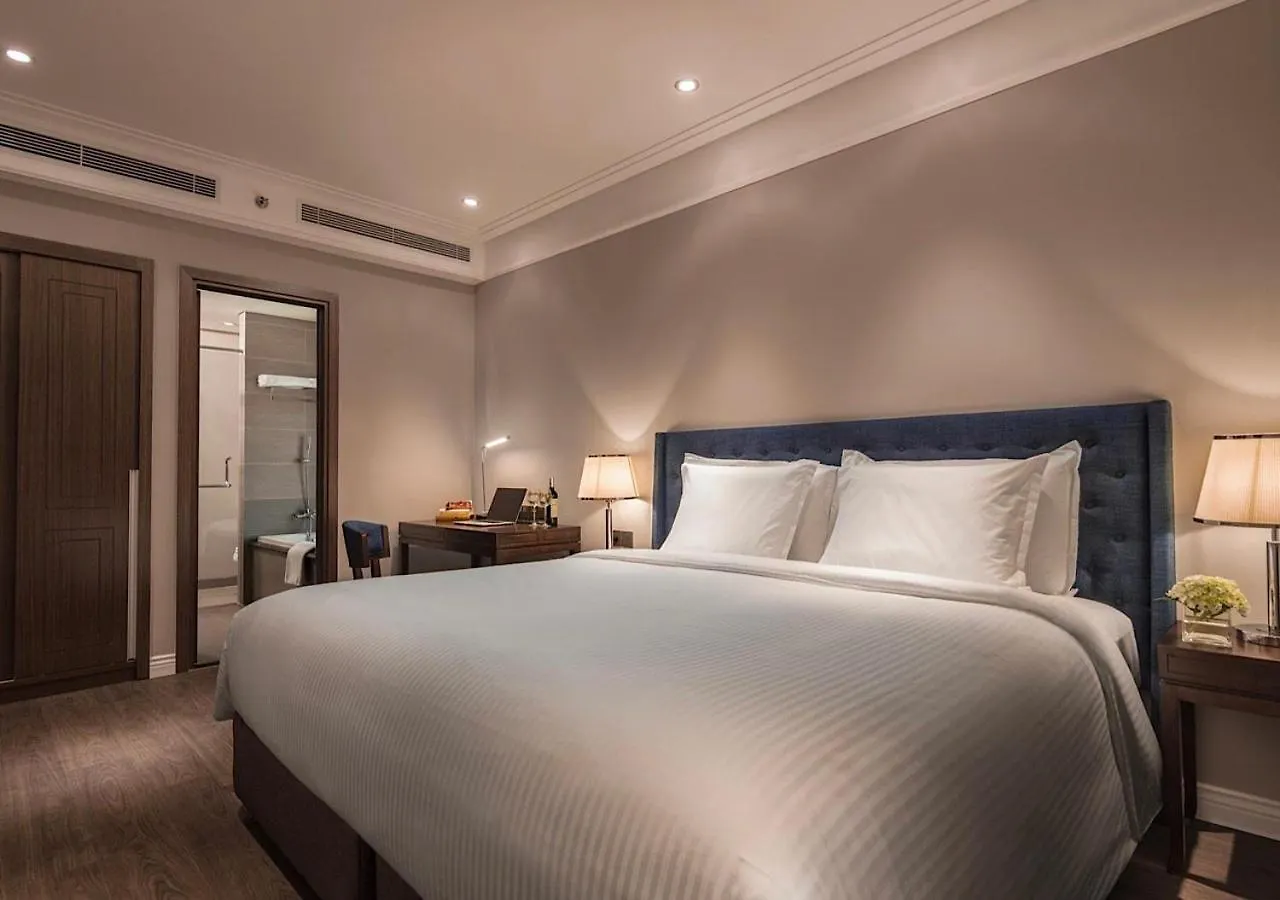 Luxury Apartment In Altara Building With Ocean View 다낭 0*,